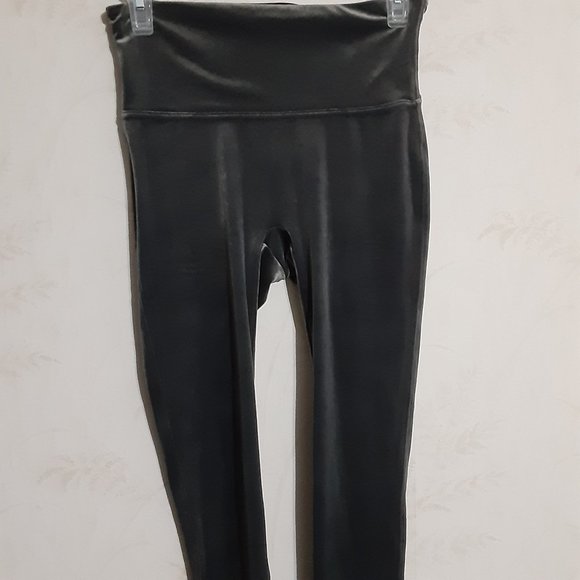 Spanx by Sara Blakely Women's Leggings in Size M - Picture 1 of 5